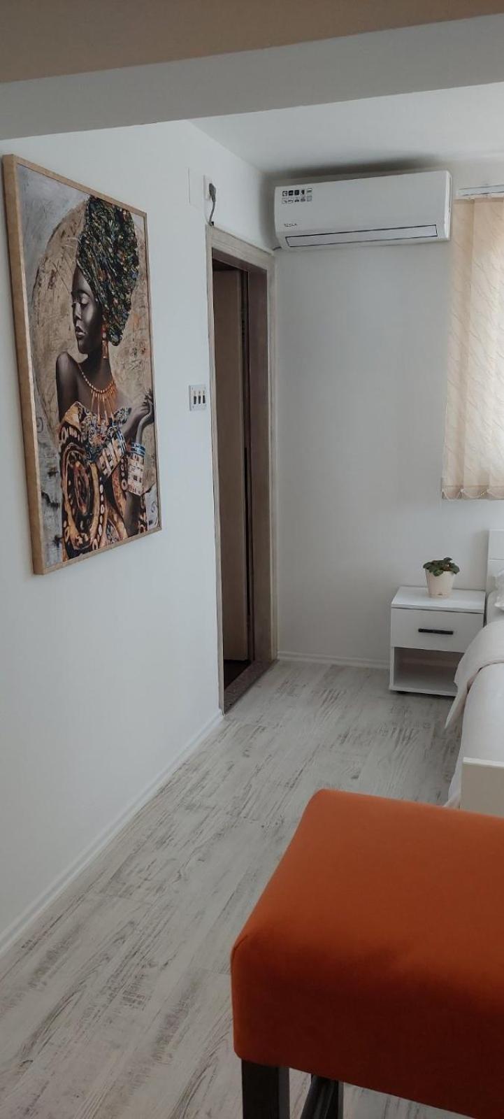 Apartmani Abbazia Banja Luka Zimmer foto